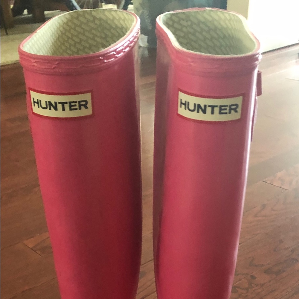 Pink gloss Hunter boots size 9